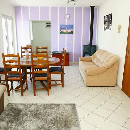 Apartments Tonia Br. 1 Завалатіца Екстер'єр фото