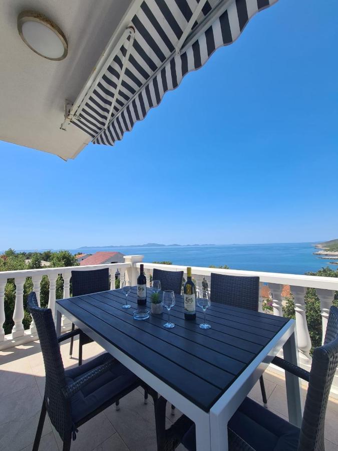 Apartments Tonia Br. 1 Завалатіца Екстер'єр фото